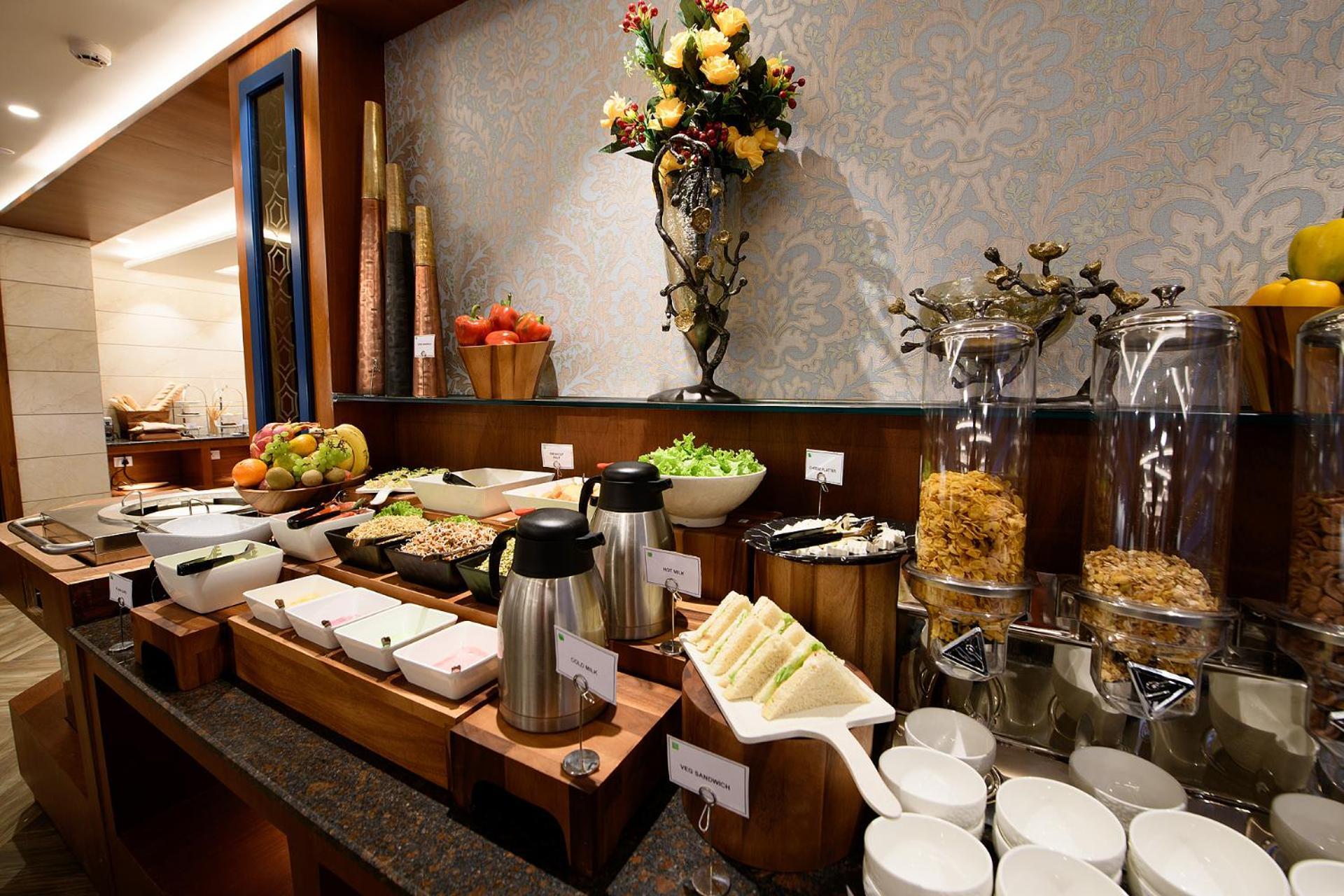 Best Western Plus Revanta Mcleod Ganj Dharamshala Luaran gambar